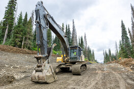 Gold Co. Secures Project Financing for Massive BC Project