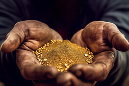 Gold Co. With New Discovery Upsizes Private Placement